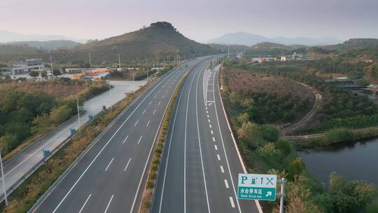 广东旅游交通物流宣传广昆高速公路