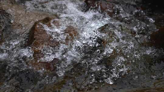 山涧河流小溪岩石流水升格