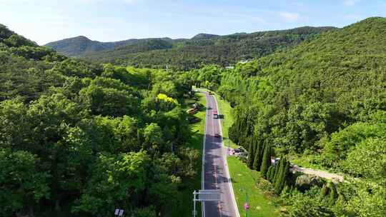 沿山公路 山路跟车航拍 景观道路