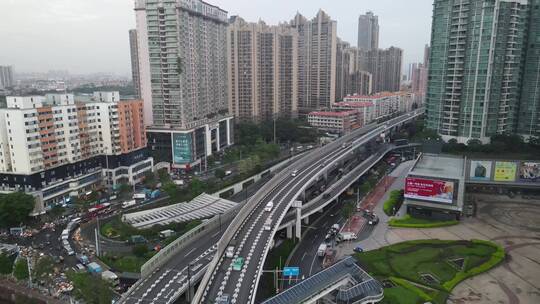 广州早晨的城市道路视频素材模板下载
