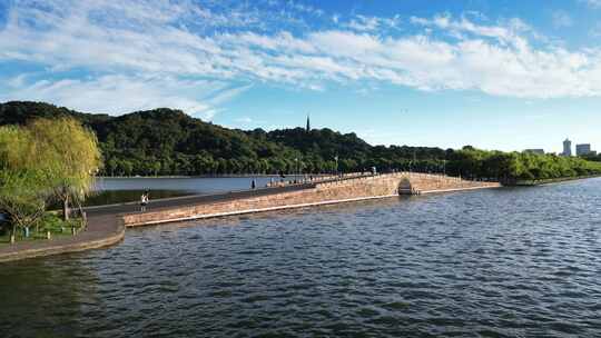 杭州市西湖风景区保俶塔