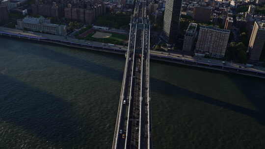 曼哈顿大桥的鸟瞰图