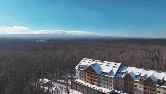 长白山希尔顿逸林酒店航拍风景