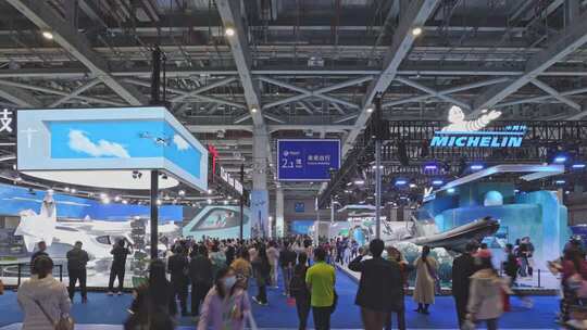 第八届进博会2.1馆汽车及智慧出行展区