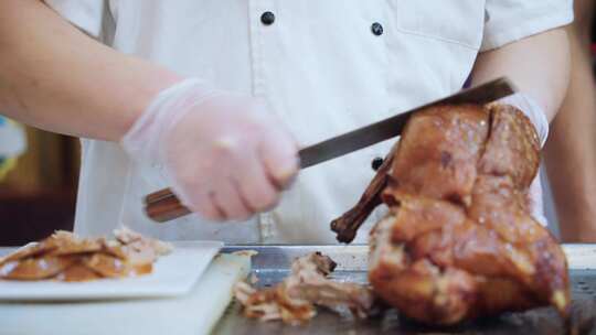 饭店厨师切北京烤鸭视频素材模板下载