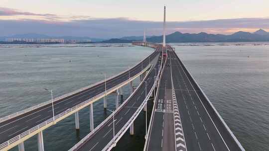 深圳湾大桥车流航拍公路广东南山区风景风光