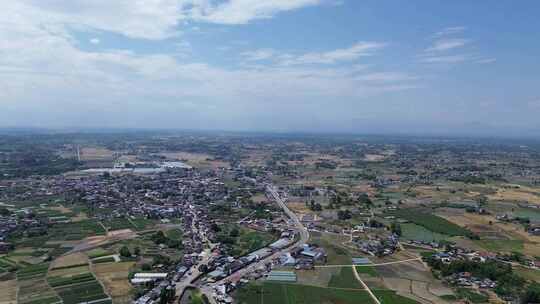 四川乡村振兴、土地沃野、罗江略坪乡村