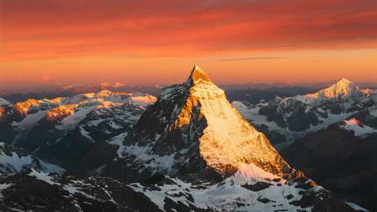 珠穆朗玛峰登山雪山风光旅游景色视频素材