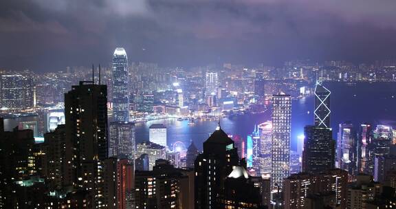 夜晚美丽的香港城