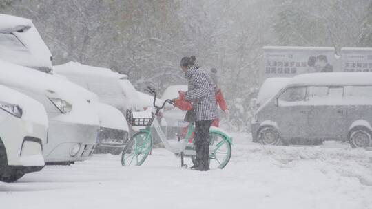 城市大雪