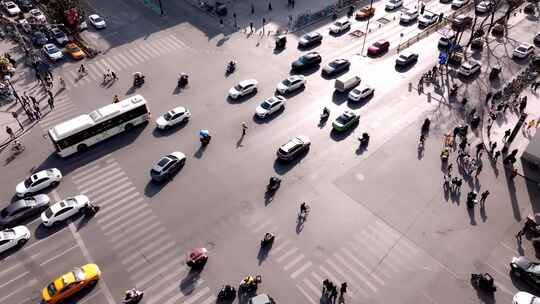 城市道路车流视频素材模板下载