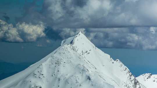 雪山自然风光延时