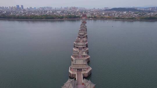 航拍潮州广济桥建筑景观