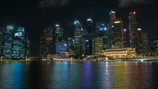 海滨城市夜景