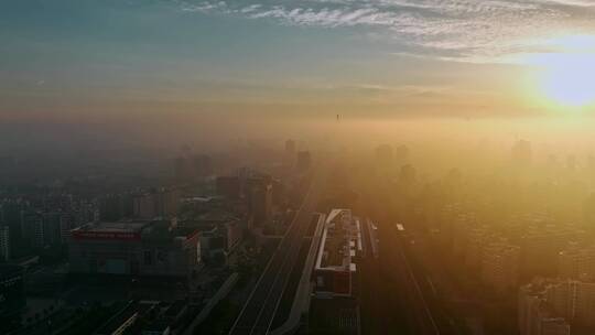 上海闵行梅陇镇大雾大场景航拍4K视频素材模板下载