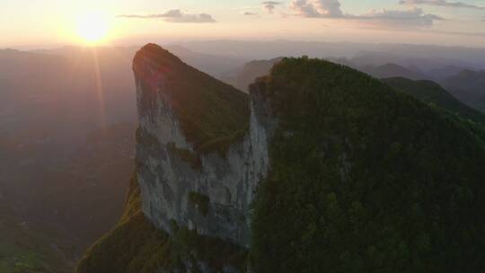 4k航拍山村晚霞