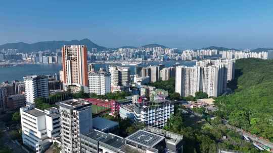 航拍香港维多利亚港城市天际线万里无云风景