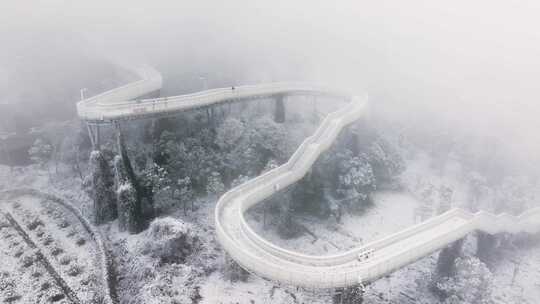 成都龙泉山森林公园下雪