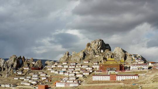 西藏那曲丁青孜珠寺高清航拍素材