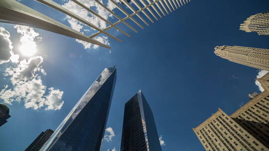 仰拍城市的摩天大楼视频素材模板下载