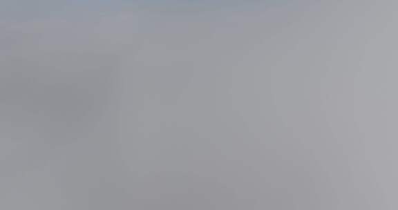 广东湛江菠萝的海天空云雾
