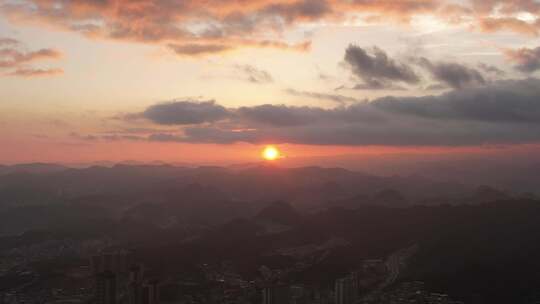 山川城市日出彩霞航拍