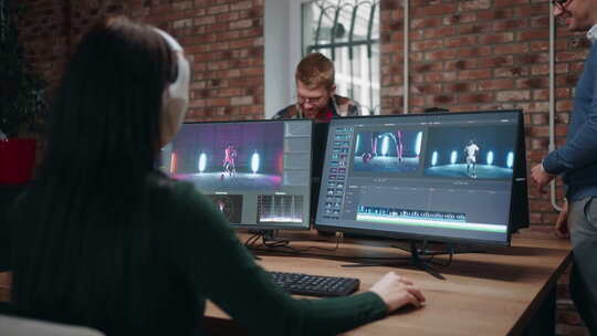 视频制作工作室创意营销专家团队女性制作蒙太奇视频视频素材模板下载
