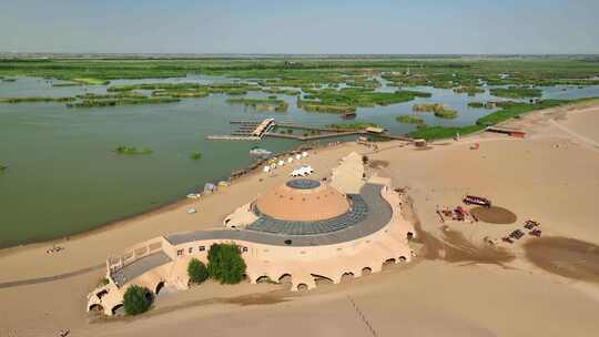 航拍宁夏石嘴山沙湖旅游景区沙雕建筑群风光