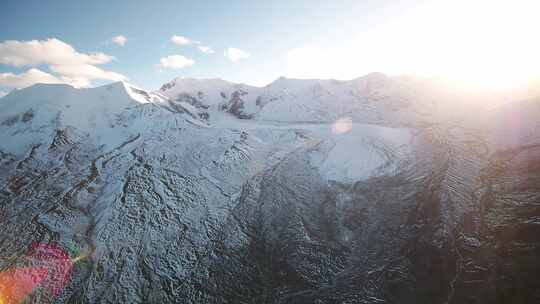 黄河源扎陵湖雪山