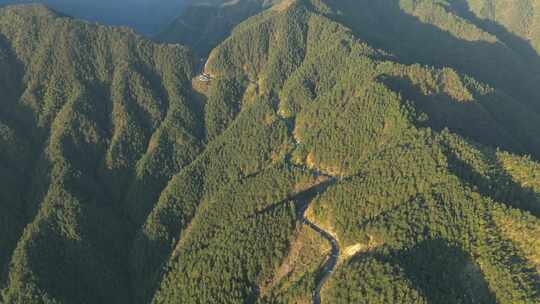 秋天午后航拍安徽省黄山市璜尖岭风景