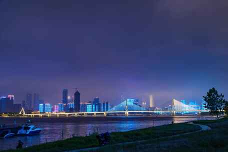 湖南长沙城市大景延时银盆岭大桥湘江夜景