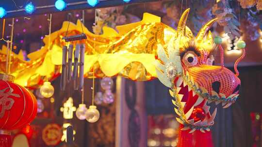 龙造型龙等灯笼红灯笼过年春节新年氛围
