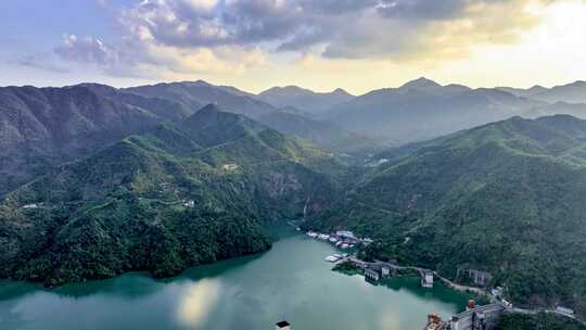 东江湖景区傍晚时分光影延时