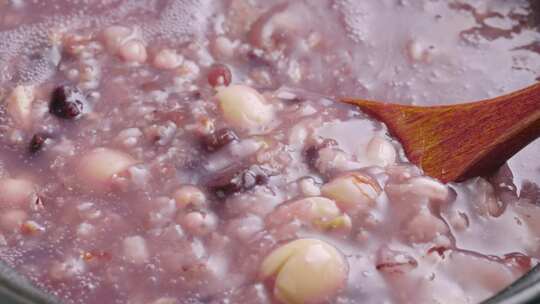 红豆薏仁养生粥膳食谷物杂粮药膳粥