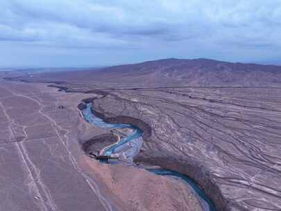 嘉峪关戈壁大峡谷壮观航拍延时