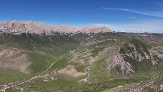 玉树  大自然 垭口  大山 草原