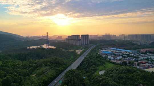 城市风光的航拍日落景象