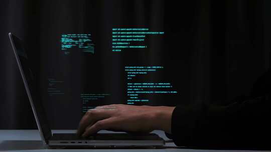 敲击键盘写代码工作黑客入侵