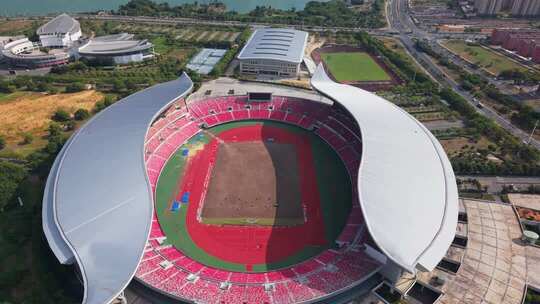 江西南昌艾溪湖奥体中心体育馆蓝天白云