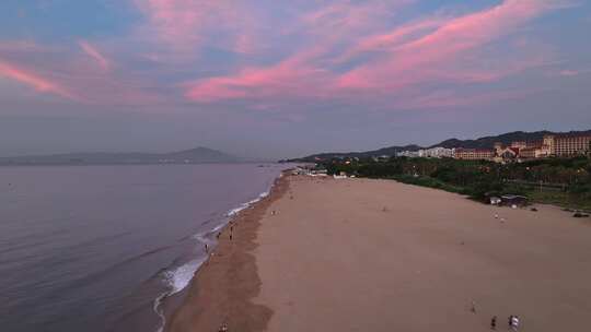 海上日出朝霞