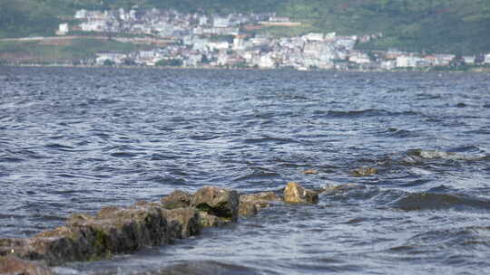 大理洱海风光海浪湖畔湖泊