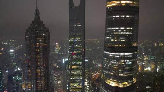 上海陆家嘴平流雾穿云城市夜景4K建筑航拍