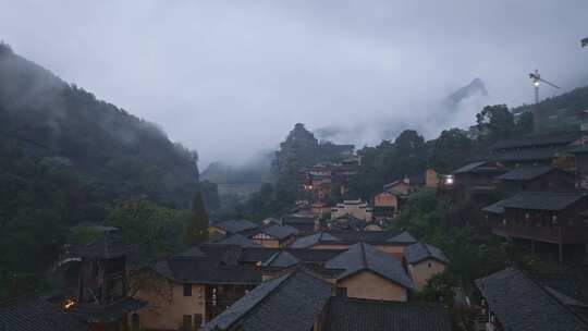 江西上饶网红景点望仙谷云雾蓝调灯光航拍