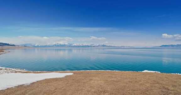 航拍雪山湖泊大自然风景