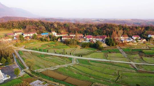 秦岭山下小山村陕西汉中勉县新农村