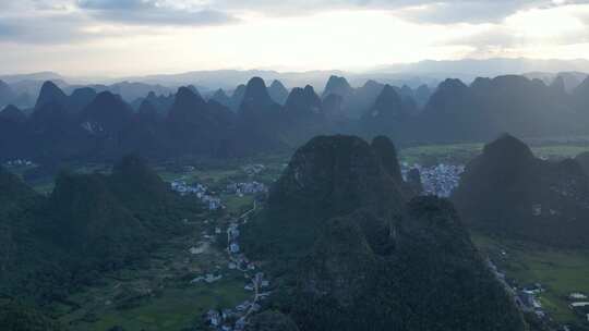 广西阳朔山景民宿风光