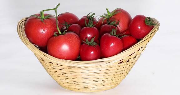 4K影棚拍摄一篮子西红柿