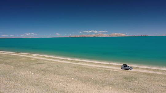 西藏班戈县色林错高原湖泊自驾游风光
