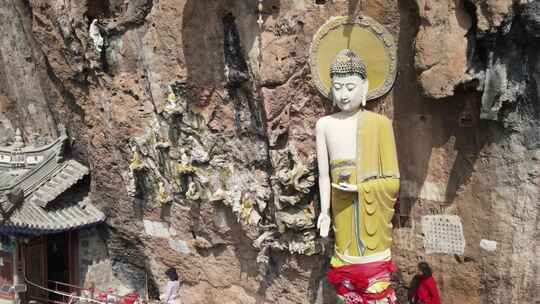 云南大理宾川观音箐悬空寺航拍