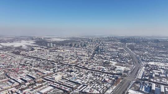 冬天冰天雪地的县城航拍视频素材模板下载